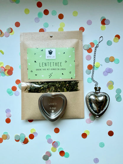 Lentethee + hartvormig thee-ei
